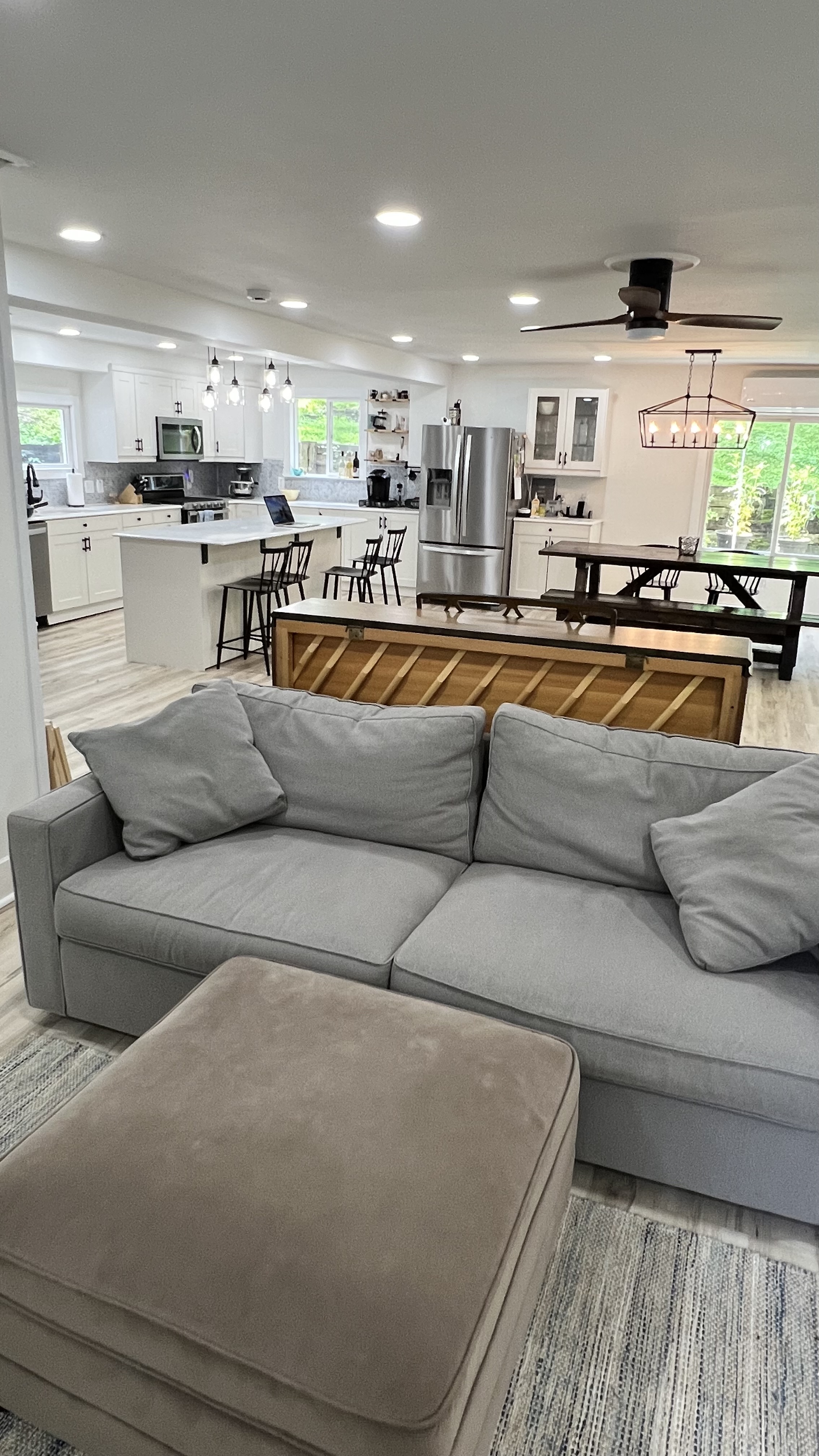 Family Room 4